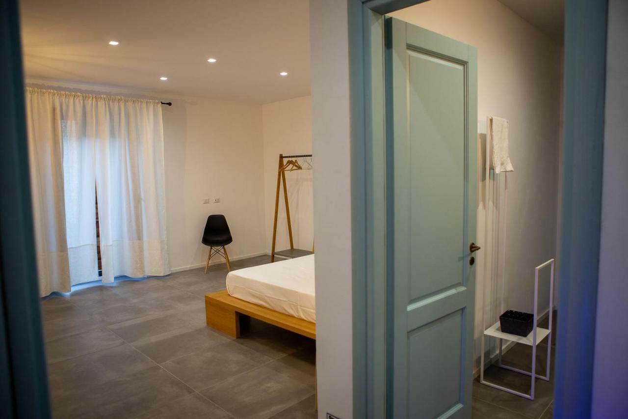 La Casetta - Rooms & Garden San Ferdinando Eksteriør billede